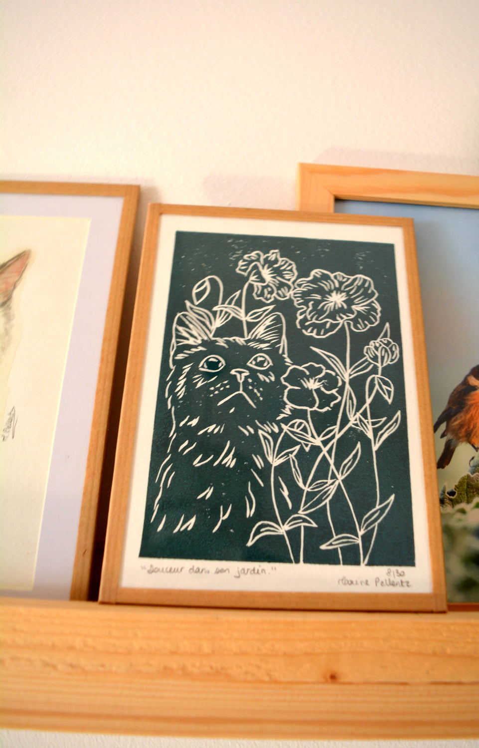 linogravure chat vert fleuri