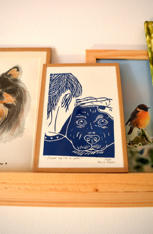 linogravure chien bleu nuit